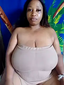 Snapshot of winterqueenx chatting on 01/17/25, 12:21 winterqueenx online show from 01/17/25, 12:21