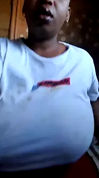 winterqueenx online show from 02/25/25, 03:52