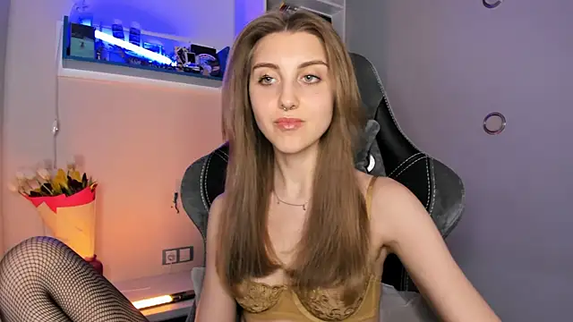 Snapshot of CassiaBlade1 chatting on 03/13/25, 06:56 CassiaBlade1 online show from 03/13/25, 06:56