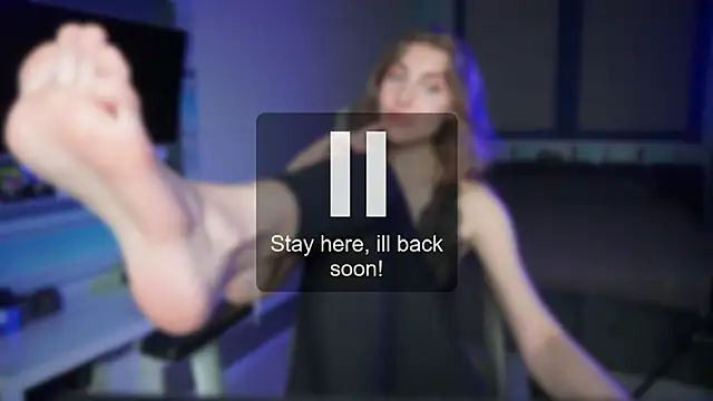 Snapshot of CassiaBlade1 chatting on 10/21/25, 03:02 CassiaBlade1 online show from 10/21/25, 03:02