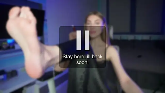 Snapshot of CassiaBlade1 chatting on 10/29/25, 04:31 CassiaBlade1 online show from 10/29/25, 04:31