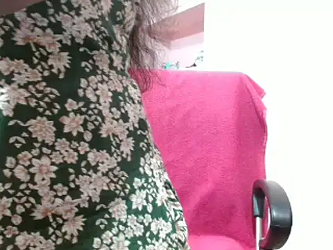 LovingPihu online show from 03/22/25, 06:00