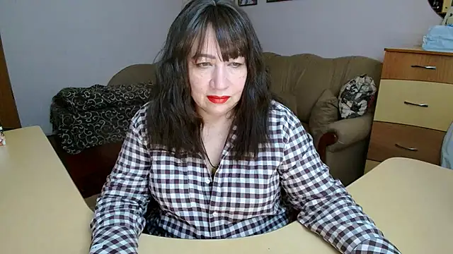 Lucretia Goldi  online show from 04/01/26, 10:40