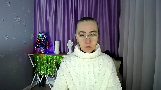 Snapshot of queen_a_n_i chatting on 01/10/25, 09:13 queen a n i online show from 01/10/25, 09:13