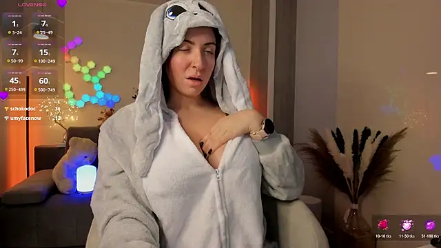 victorias world online show from 11/27/25, 05:37