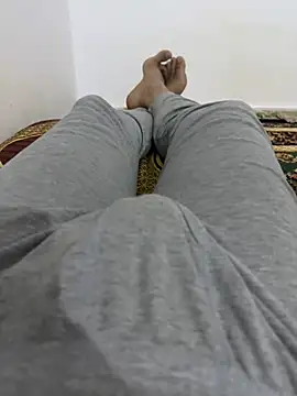 HHHHHxxn online show from 04/01/26, 09:56