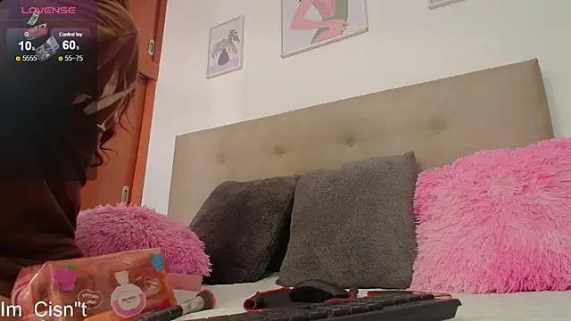 Miley Baker online show from 03/08/25, 04:50