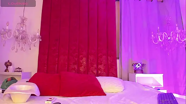 Selenee- online show from 01/14/26, 03:28