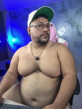 Snapshot of jacoob_woods chatting on 06/07/26, 12:42 jacoob woods online show from 06/07/26, 12:42