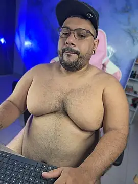 Snapshot of jacoob_woods chatting on 07/10/26, 12:52 jacoob woods online show from 07/10/26, 12:52