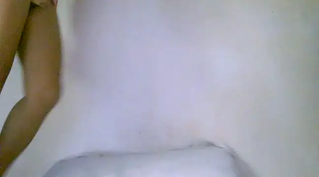 Snapshot of h0ney_lips chatting on 02/19/25, 05:38 h0ney lips online show from 02/19/25, 05:38