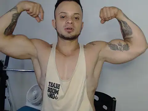JacobJamess online show from 05/17/26, 07:21