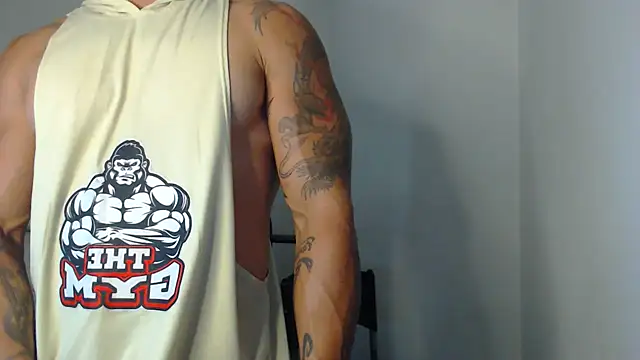 JacobJamess online show from 06/12/26, 01:15