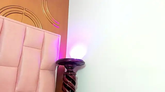 valeriaa19 online show from 03/21/25, 08:50