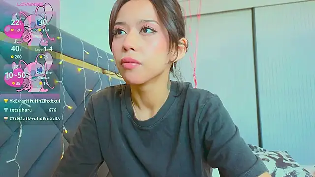 Snapshot of Mia_Tin chatting on 02/02/25, 07:52 Mia Tin online show from 02/02/25, 07:52