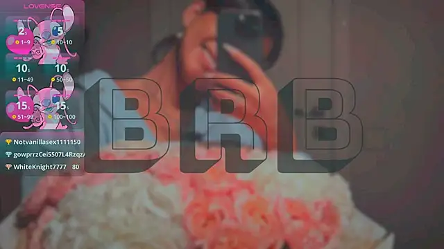 Snapshot of Mia_Tin chatting on 02/17/25, 05:36 Mia Tin online show from 02/17/25, 05:36