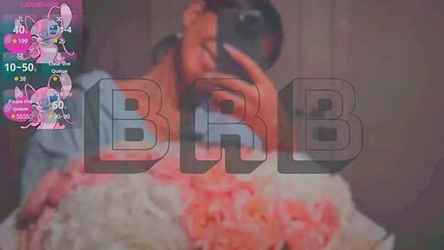 Snapshot of Mia_Tin chatting on 03/01/25, 06:13 Mia Tin online show from 03/01/25, 06:13