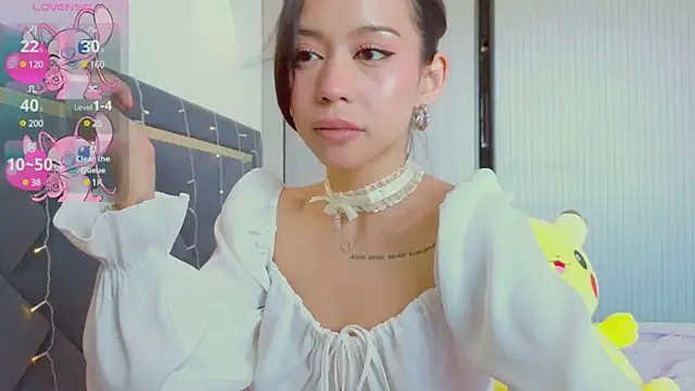 Snapshot of Mia_Tin chatting on 03/21/25, 08:50 Mia Tin online show from 03/21/25, 08:50