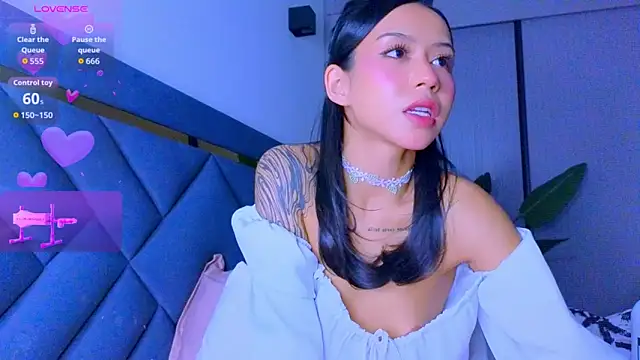 Mia Tin online show from 03/21/26, 06:11