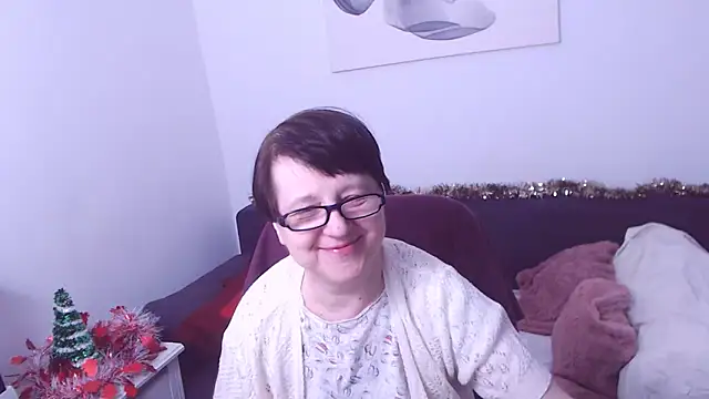 ChristaRose online show from 12/19/25, 02:18