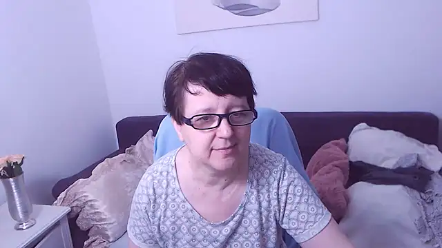 ChristaRose online show from 04/18/26, 07:58