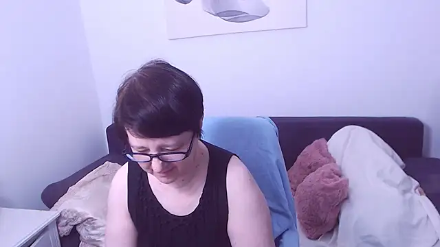 ChristaRose online show from 04/19/26, 11:31