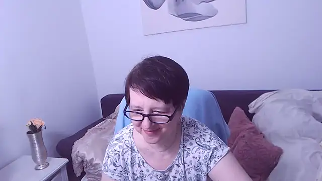 ChristaRose online show from 04/25/26, 07:11