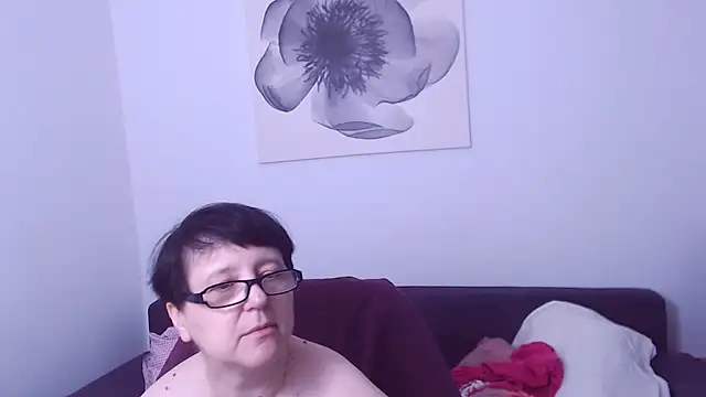 Snapshot of ChristaRose chatting on 06/27/26, 12:22 ChristaRose online show from 06/27/26, 12:22