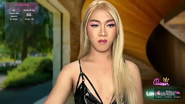 Local Hoelyx online show from 05/12/26, 07:00