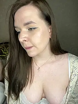 Snapshot of HellMoor chatting on 02/25/25, 10:50 HellMoor online show from 02/25/25, 10:50