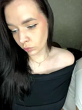 Snapshot of HellMoor chatting on 09/12/25, 04:29 HellMoor online show from 09/12/25, 04:29