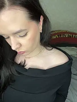 Snapshot of HellMoor chatting on 09/25/25, 03:32 HellMoor online show from 09/25/25, 03:32