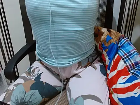 angel pussie online show from 09/14/25, 09:47