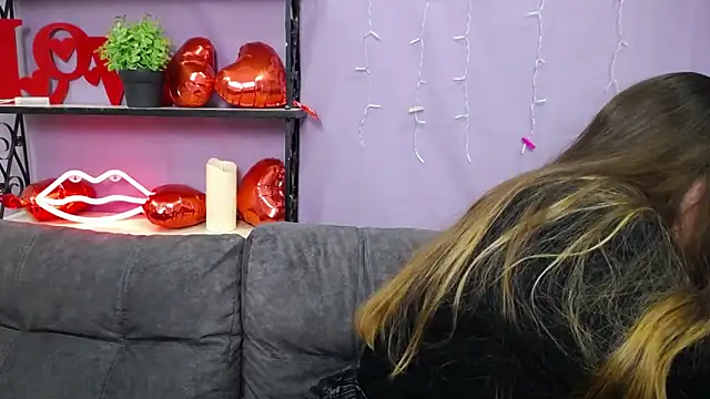 XX Daniella XX online show from 03/04/25, 01:28