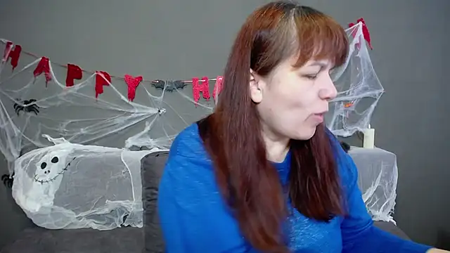 Snapshot of AliceInksSweetty chatting on 10/26/25, 07:03 AliceInksSweetty online show from 10/26/25, 07:03