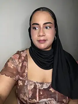 Snapshot of Maryam_yamal chatting on 03/13/25, 09:26 Maryam yamal online show from 03/13/25, 09:26