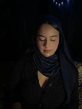 Snapshot of Maryam_yamal chatting on 09/19/25, 09:26 Maryam yamal online show from 09/19/25, 09:26