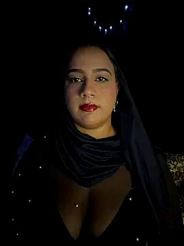 Snapshot of Maryam_yamal chatting on 09/23/25, 09:07 Maryam yamal online show from 09/23/25, 09:07