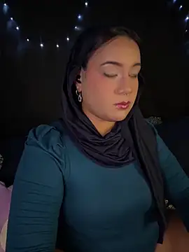 Snapshot of Maryam_yamal chatting on 10/13/25, 09:15 Maryam yamal online show from 10/13/25, 09:15