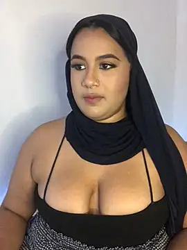 Snapshot of Maryam_yamal chatting on 02/22/26, 08:51 Maryam yamal online show from 02/22/26, 08:51