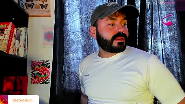johnnyalx online show from 05/11/26, 08:39