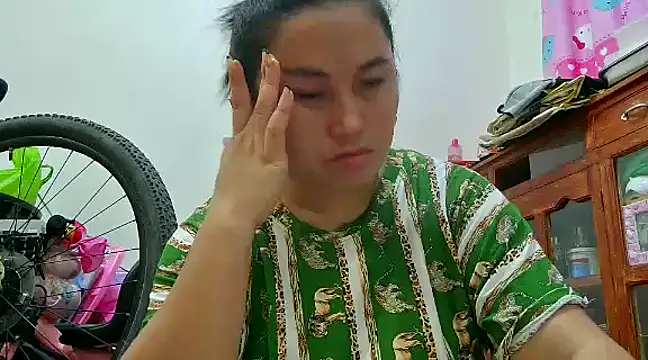 LalaiAsian online show from 12/22/24, 05:21