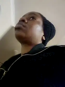 Sexynaughty Gal online show from 04/17/26, 08:23