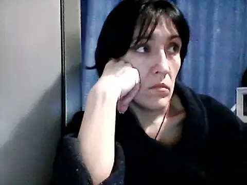 SunnyAmorre online show from 02/18/25, 09:42