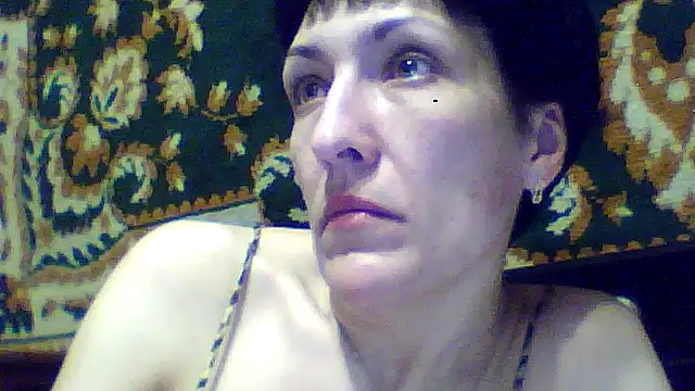 SunnyAmorre online show from 02/10/26, 09:19