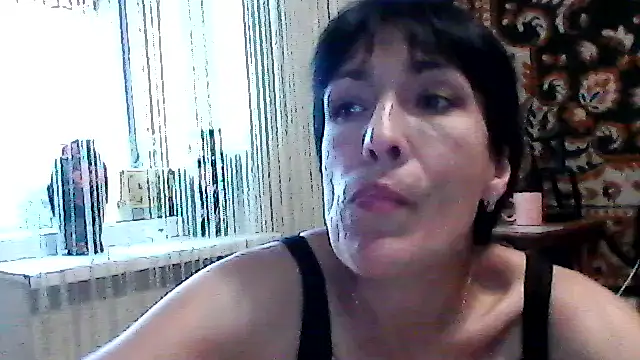 SunnyAmorre online show from 06/11/26, 12:03