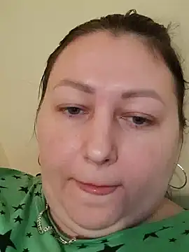 Rini333 online show from 02/05/25, 01:44