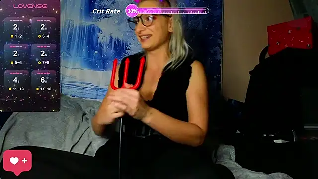 KittyMia online show from 12/05/25, 08:27