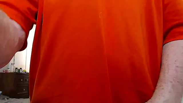 Snapshot of rockpoint69 chatting on 12/24/24, 02:21 rockpoint69 online show from 12/24/24, 02:21