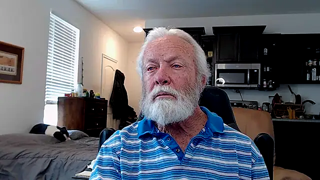 Snapshot of rockpoint69 chatting on 02/12/25, 06:51 rockpoint69 online show from 02/12/25, 06:51